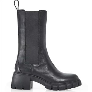 BRAND NEW Lug Sole Boots